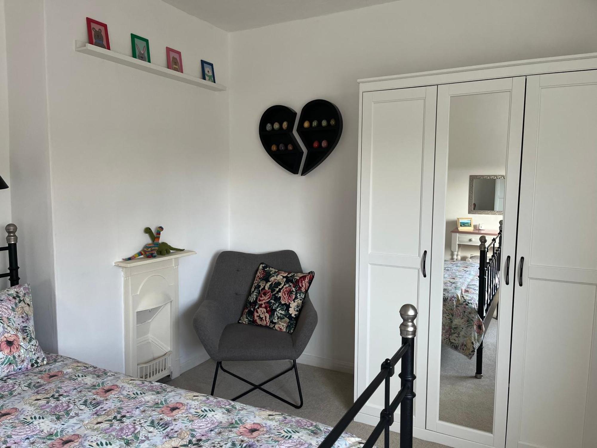 Two Four Four, In Matlock Holiday home